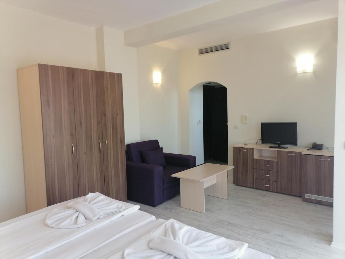 Aparthotel Vris Tsarevo Exterior photo