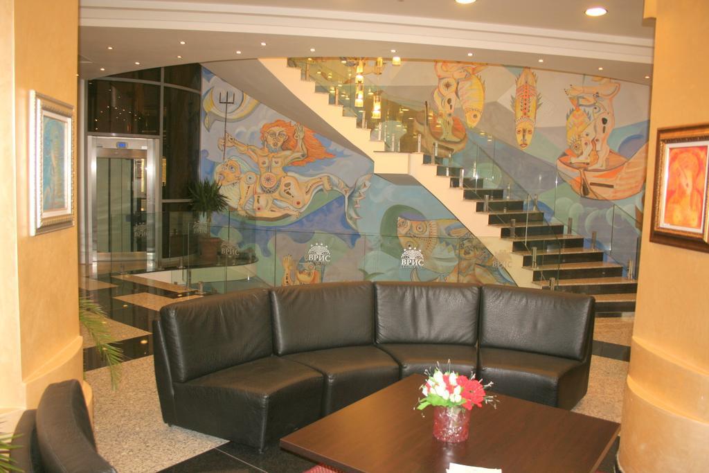 Aparthotel Vris Tsarevo Exterior photo